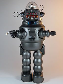 Osaka_Tin_Toy_Institute_–_Tin_Age_Collection_–_Robby_the_Robot_with_Blaster_–_Front (1)