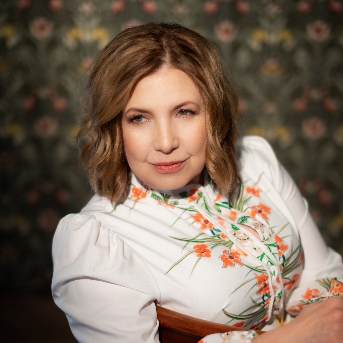 Missy Raines goes track by track through Highlander - WTJU 91.1 FM