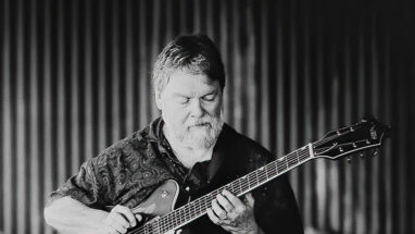 guitarist Bob Russell